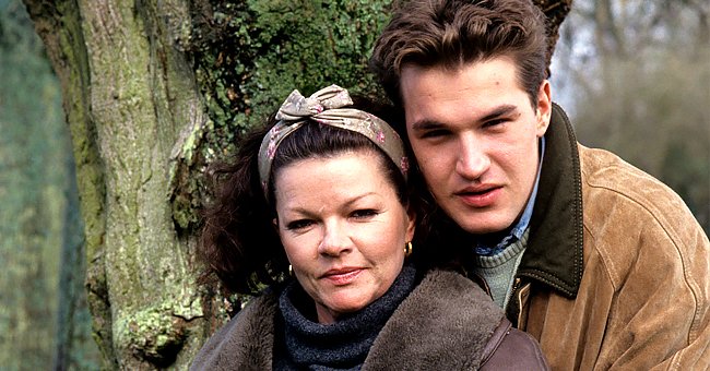 Qui est la mère de Benjamin Castaldi ?